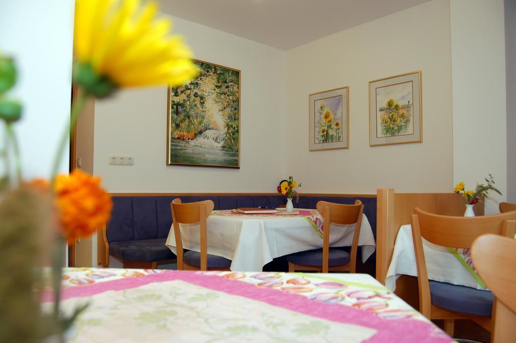 Pension Zur Post Apartment Bad Blumau Ngoại thất bức ảnh