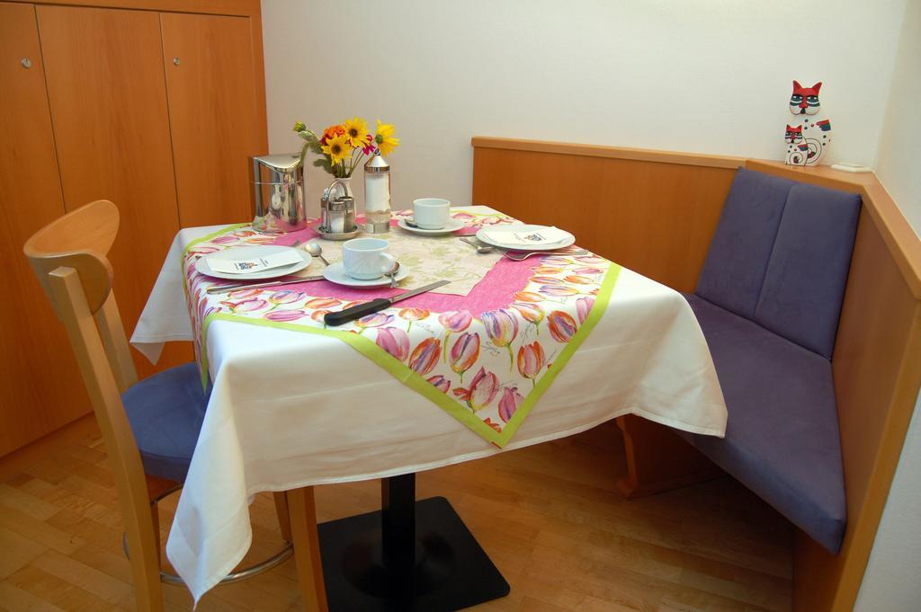 Pension Zur Post Apartment Bad Blumau Ngoại thất bức ảnh